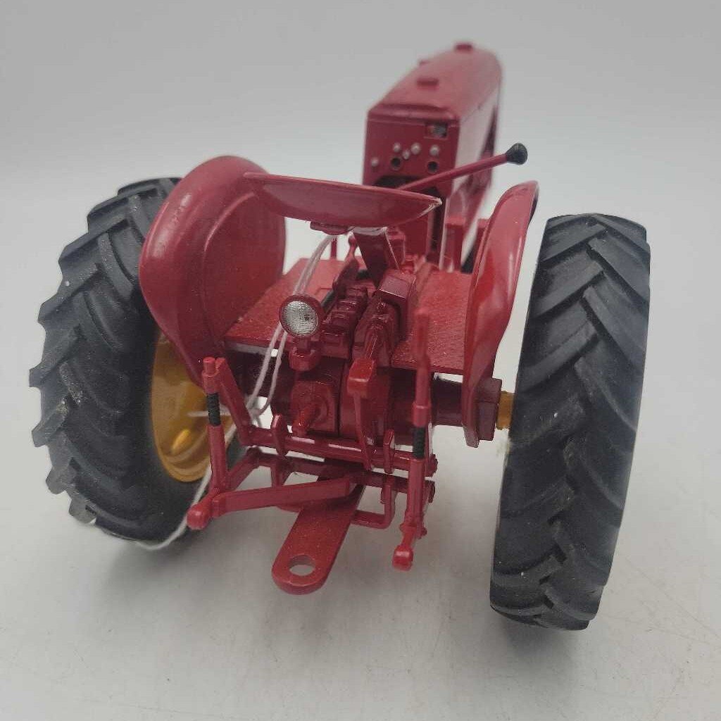 Massey Harris Colt Tractor (RAE)