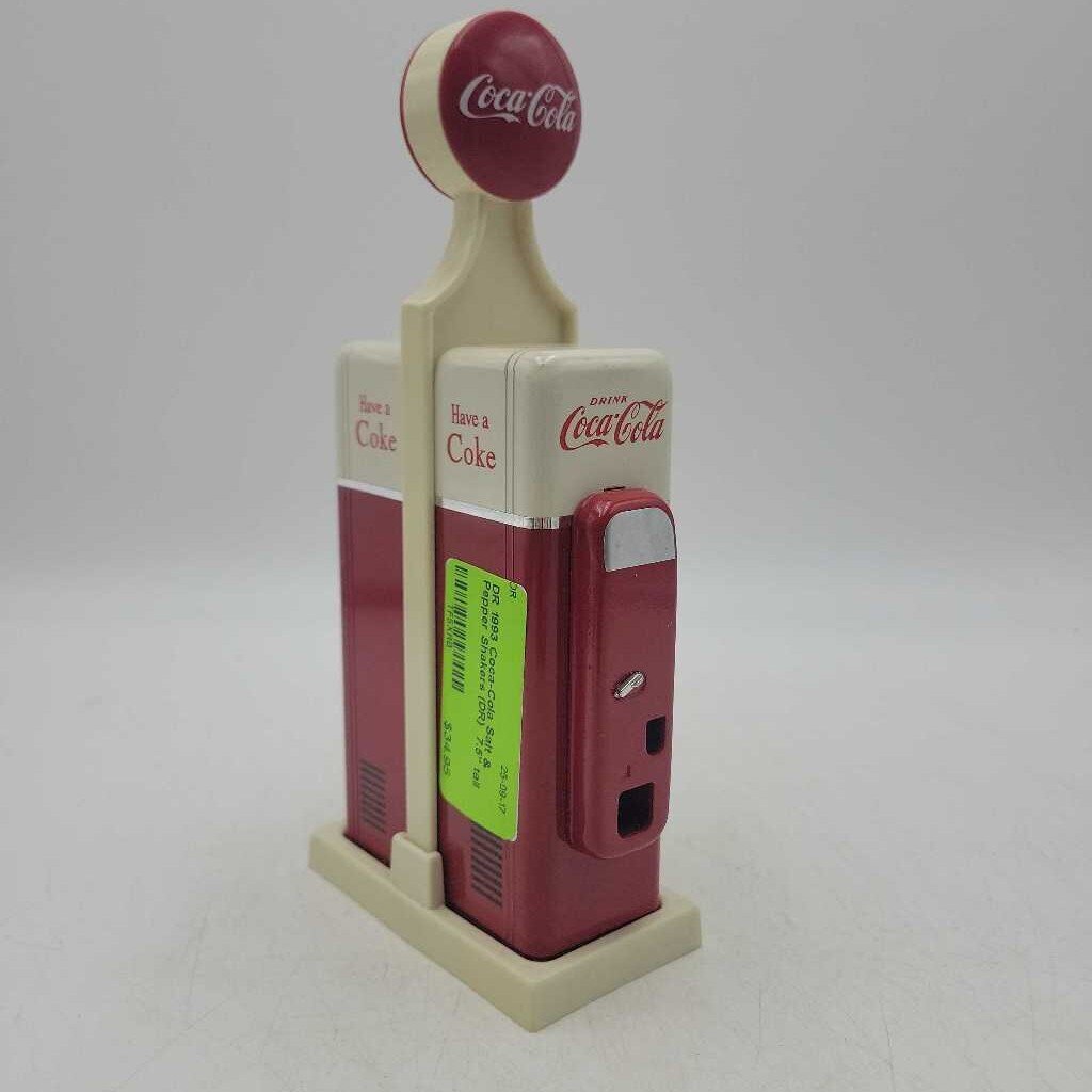 1993 Coca-Cola Salt & Pepper Shakers (DR)