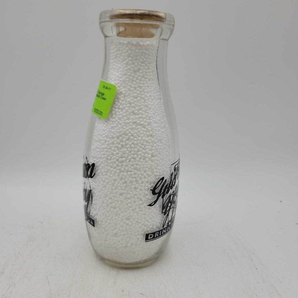 Roselawn Dairy Cayuga Pint Bowling Pin Applied Color Label