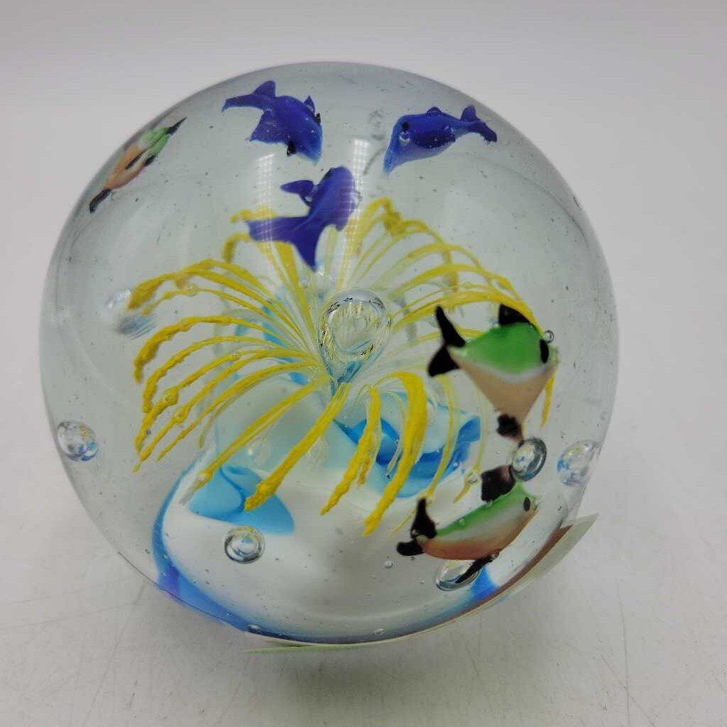 Unique Glass Paperweight Fireworks Aquarium 611 (DMG)