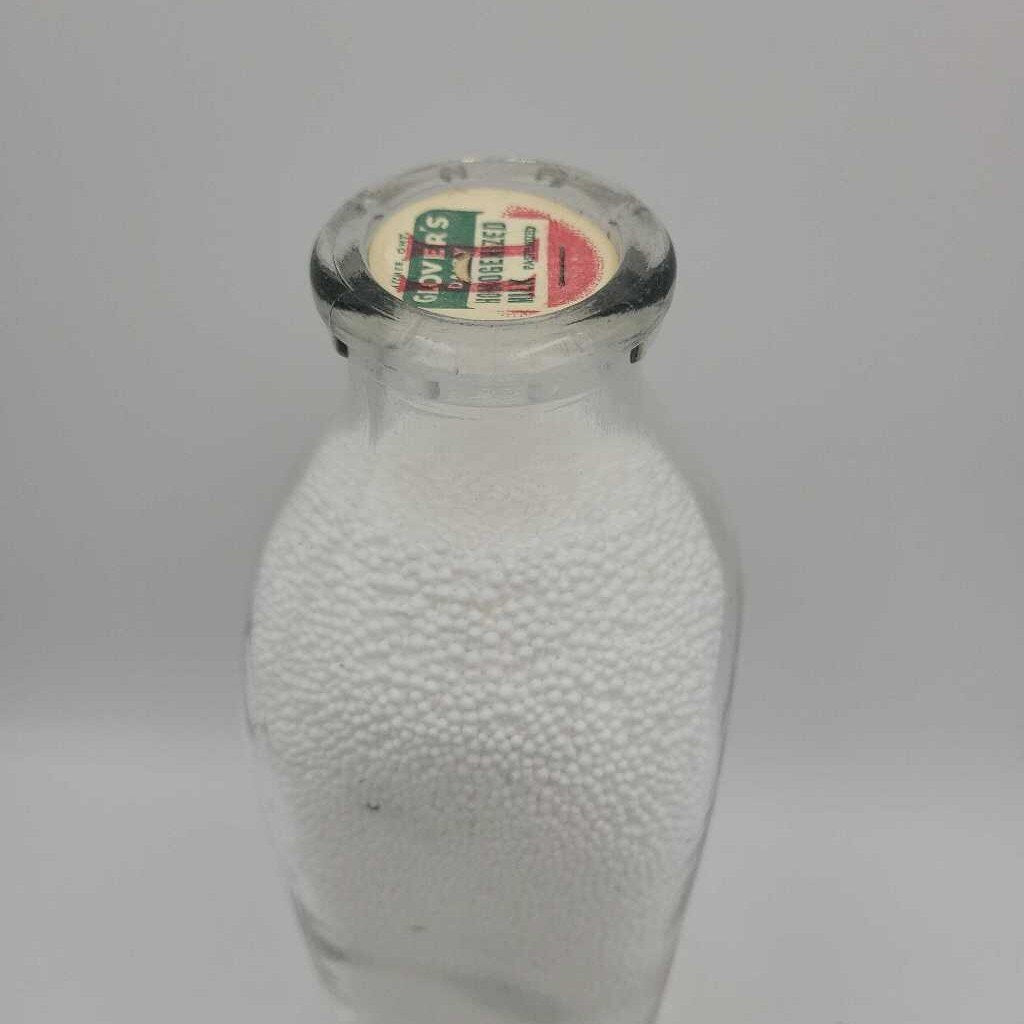 Model Dairy Grimsby Quart milk bottle (DR)
