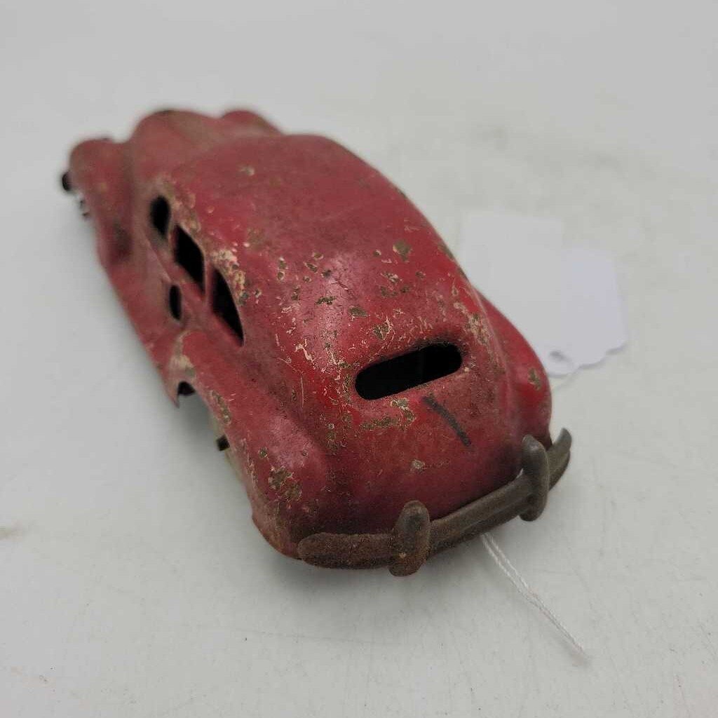 Tin Wind up Buick red sedan Toy Car (BS)