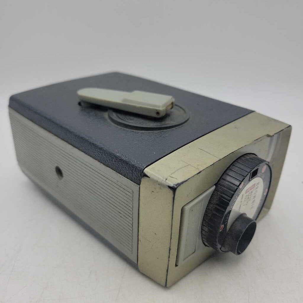 Kodak Brownie 8 Movie Camera (works)
