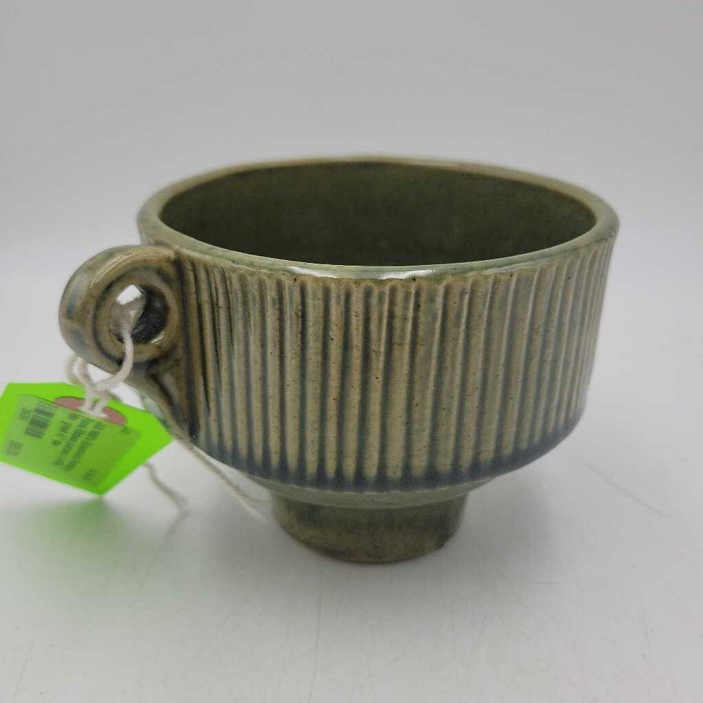 1890's Brantford Pottery Funnel Ribbed pattern (JAS) Mint