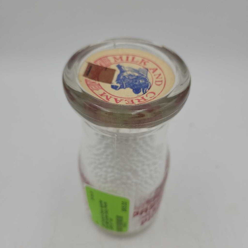 Chaplin's Dairy quarter Pint Milk bottle Dairy Perth (JEF))