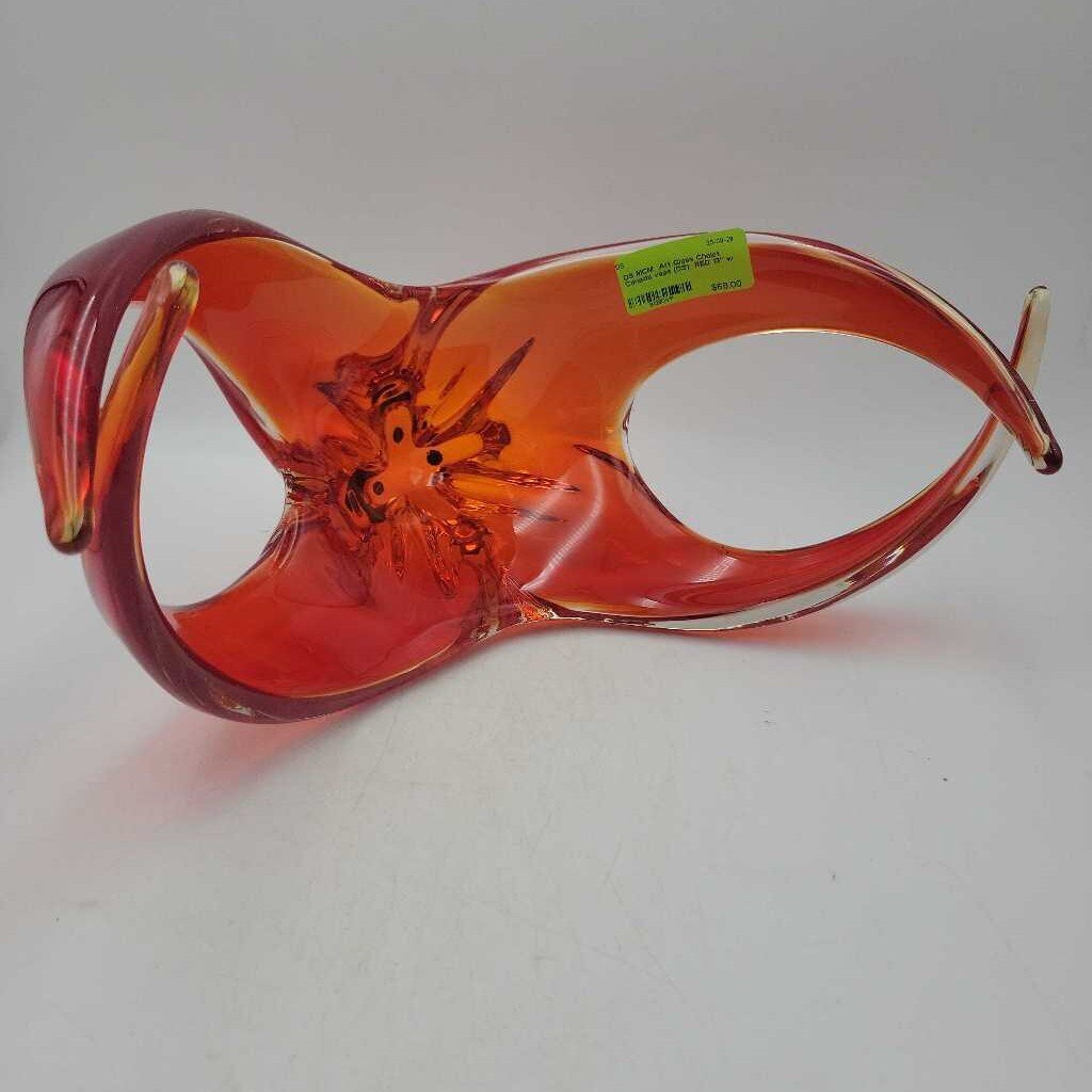 MCM Art Glass Chalet Canada vase (DS)