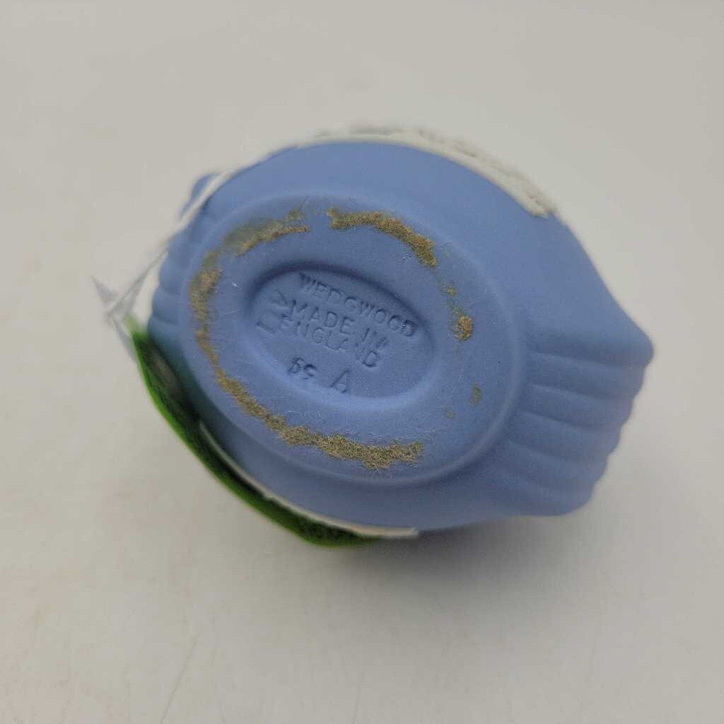 Wedgewood England Pottery Table lighter (DEB)