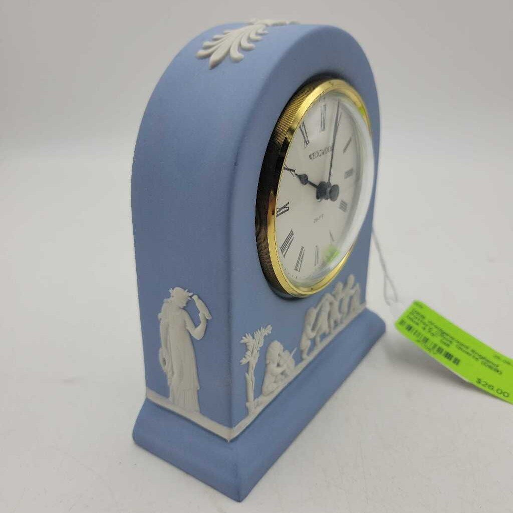 Wedgewood England Pottery Clock Quartz (DEB)