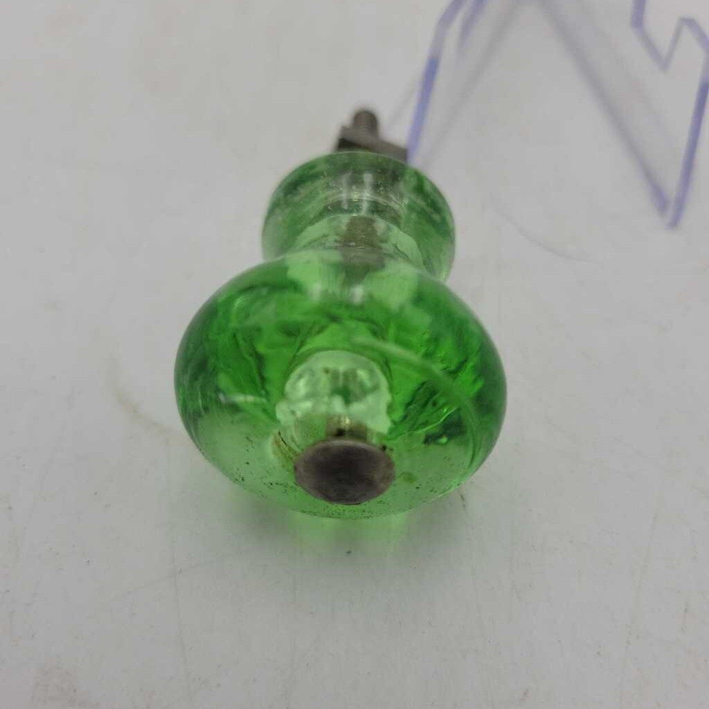 Green Depression Uranium Glass Knob (JAS)