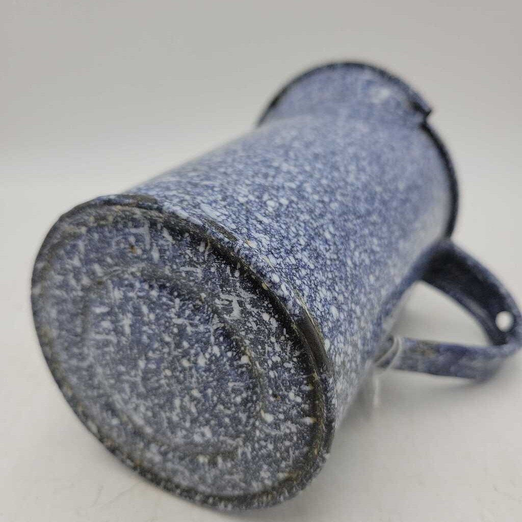 GSW measure pitcher enamelware (DEB)