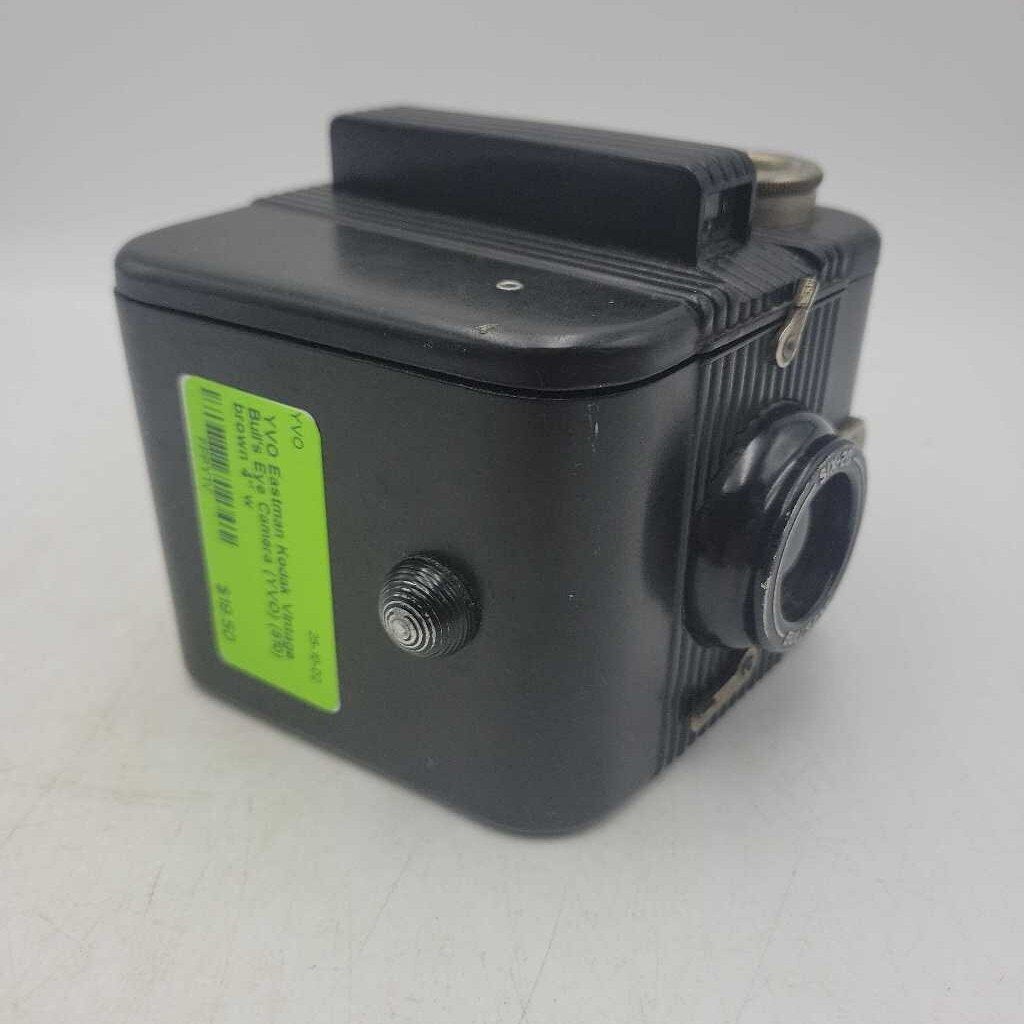 Eastman Kodak Vintage Bull's Eye Camera (YVO) (510)