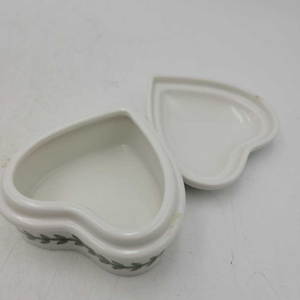 Portmeirion Botanic Trinket Box January (COL#2230)