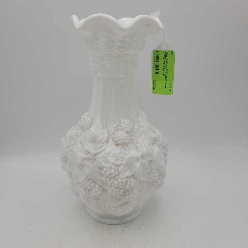 Antique Milk Glass Vase (DEB)