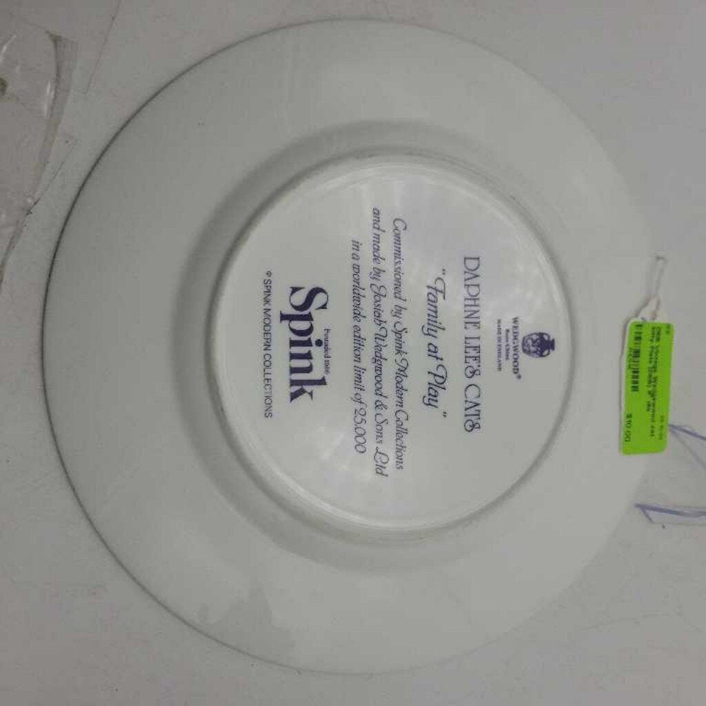 Vintage Wedgewood cat kitty Plate (DEB)