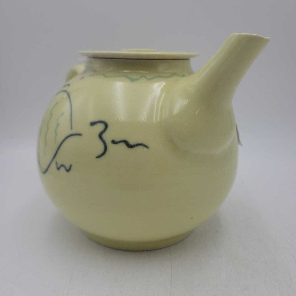 Jay Burn Stratford Hand made Tea Pot (JH49)