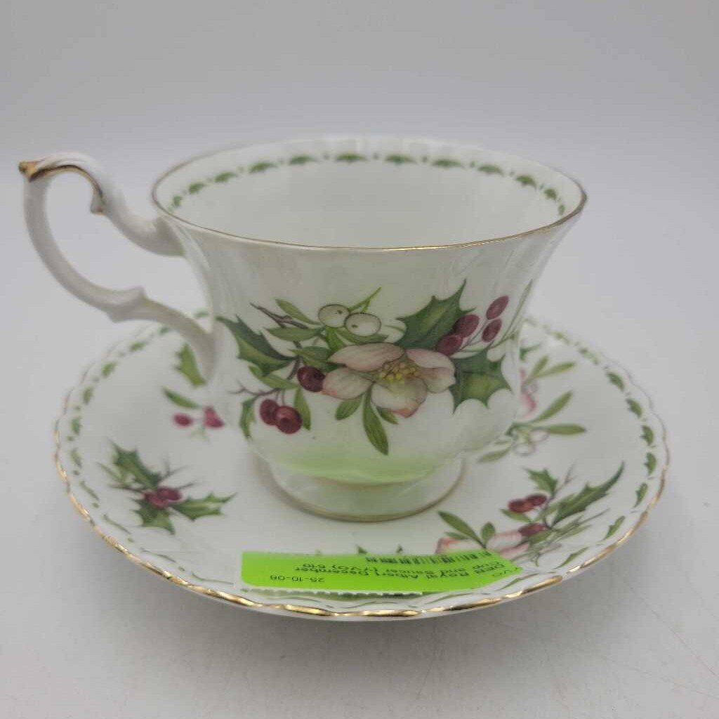 Royal Albert December Cup and Saucer (YVO) 510