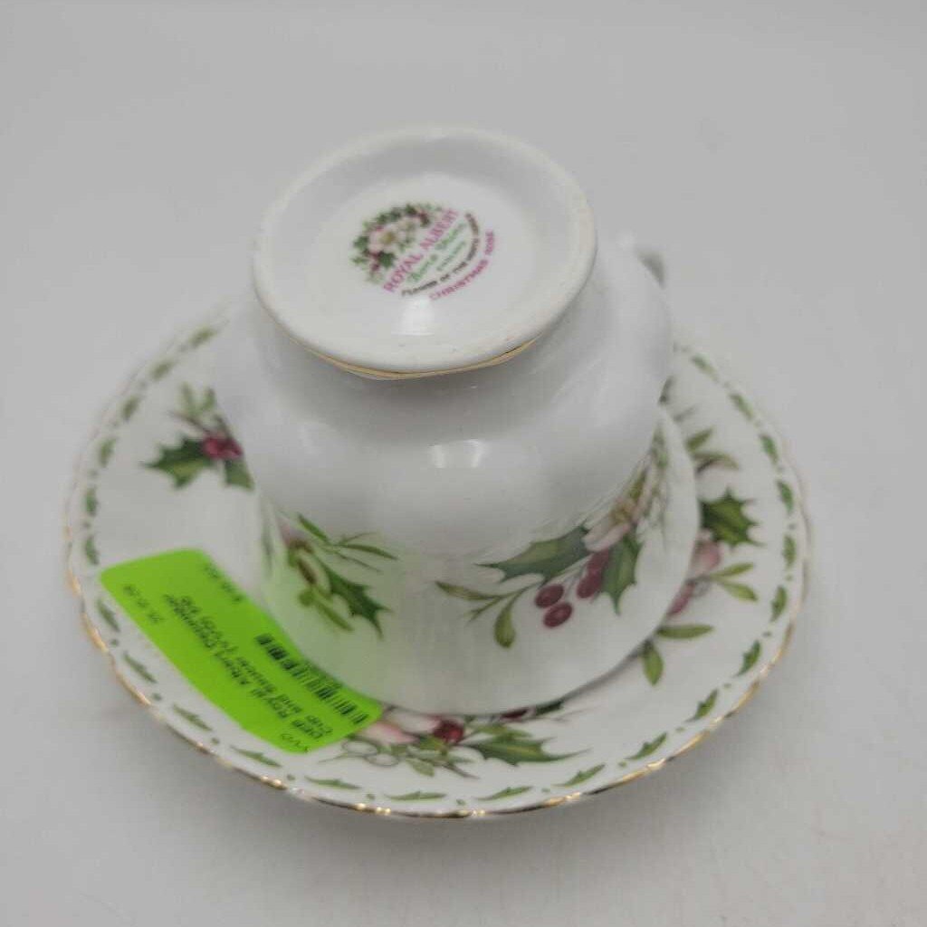 Royal Albert December Cup and Saucer (YVO) 510