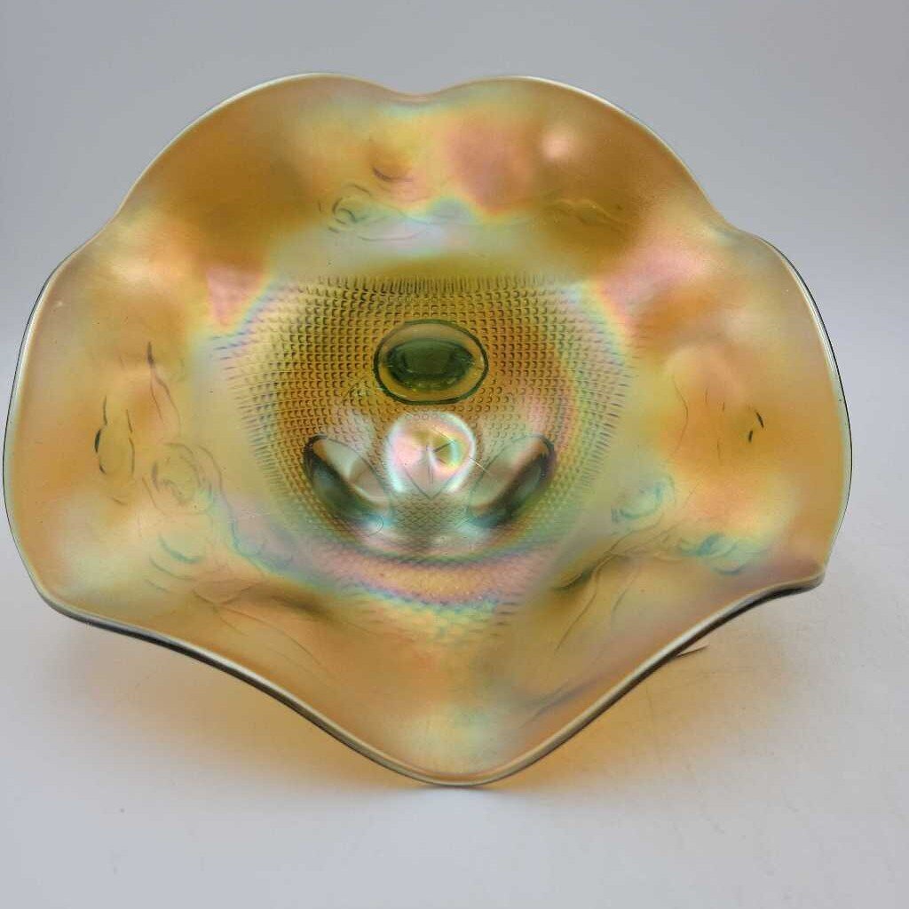 Green Carnival Glass footed bowl (JL)