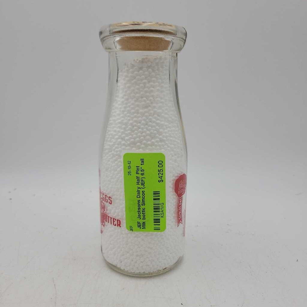 Jacksons Dairy Half Pint Milk bottle Simcoe (JEF)