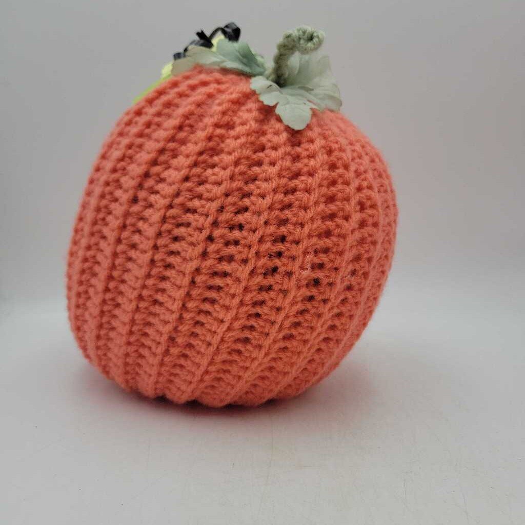 Hand Crochet Pumpkin (TRE)