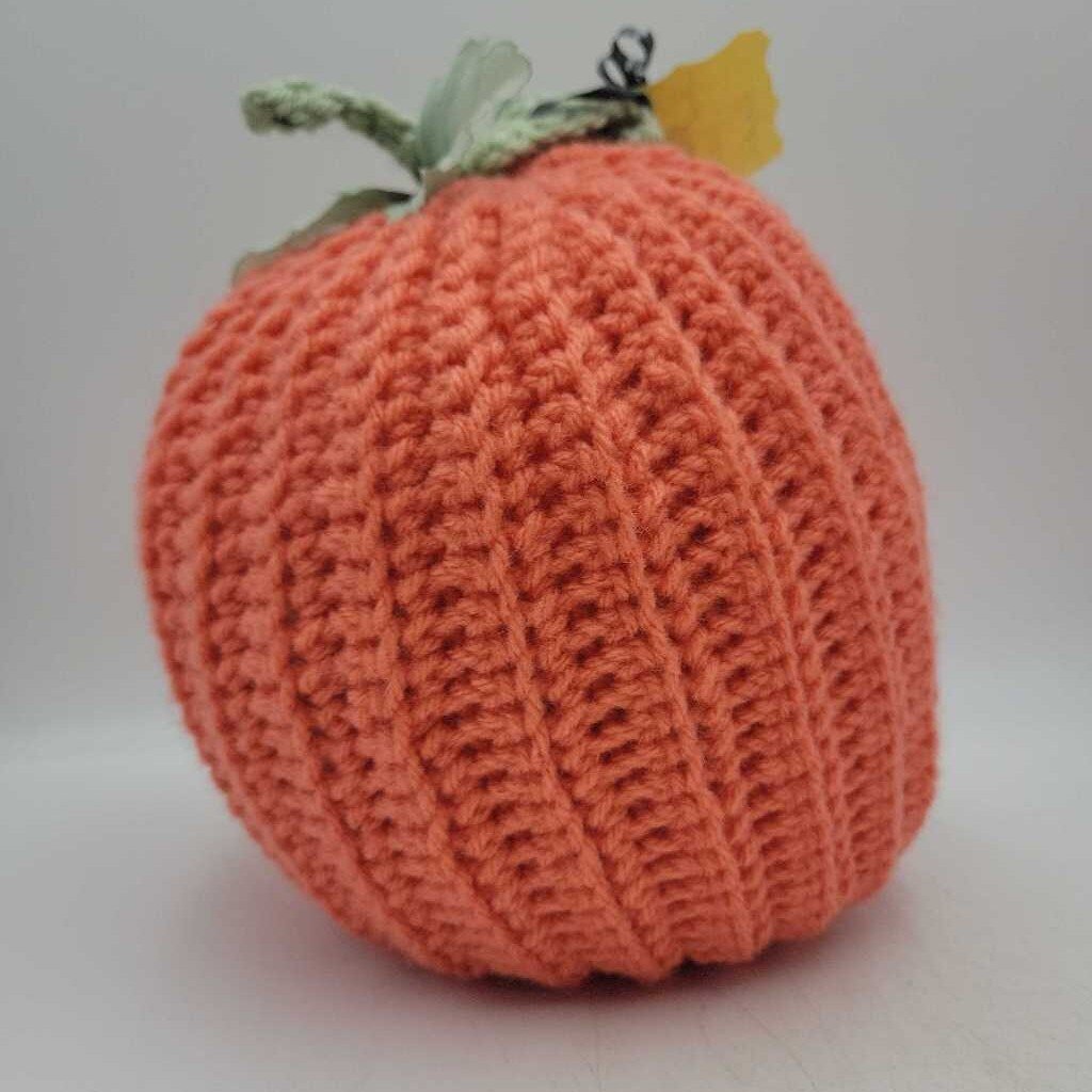 Hand Crochet Pumpkin (TRE)