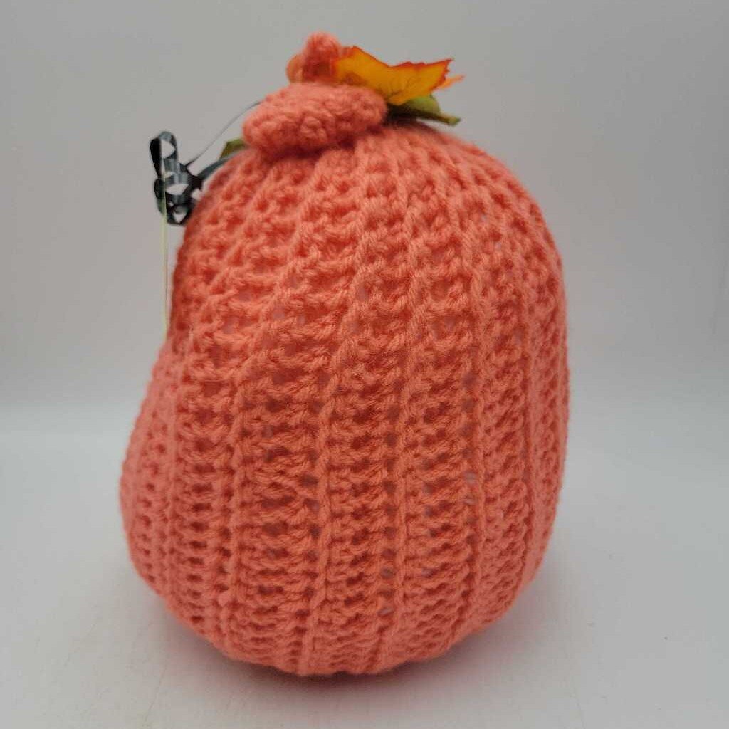 Hand Crochet Pumpkin (TRE)