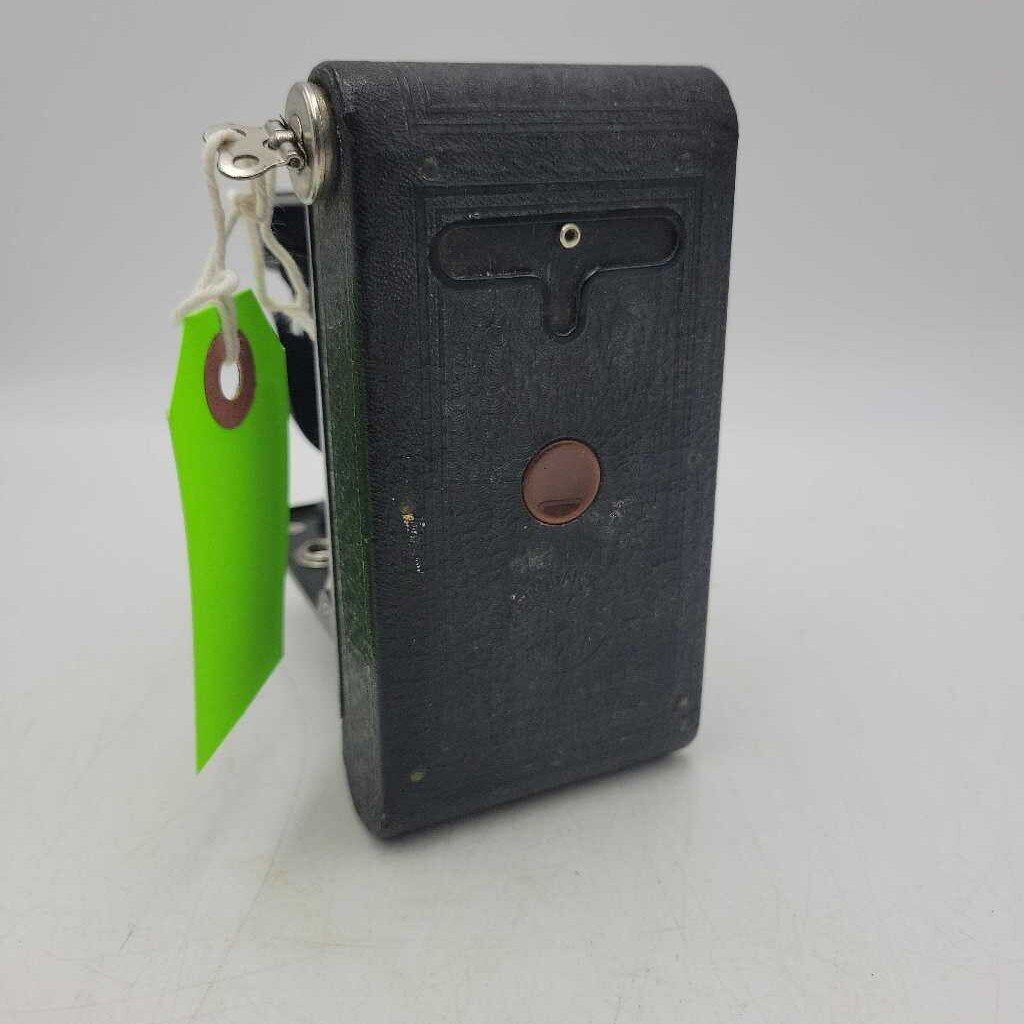 Kodak Vest Pocket Model B Camera (YVO) 510