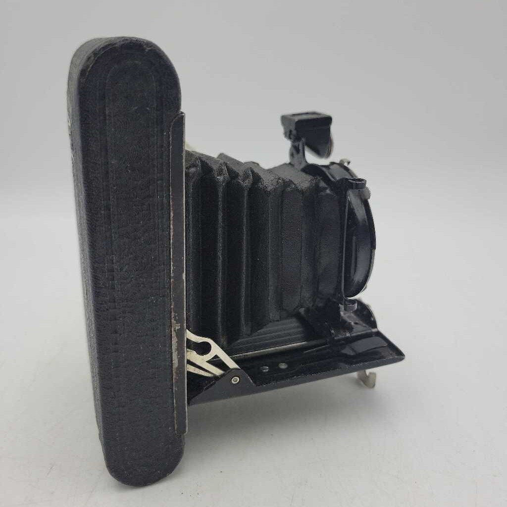 Kodak Vest Pocket Model B Camera (YVO) 510