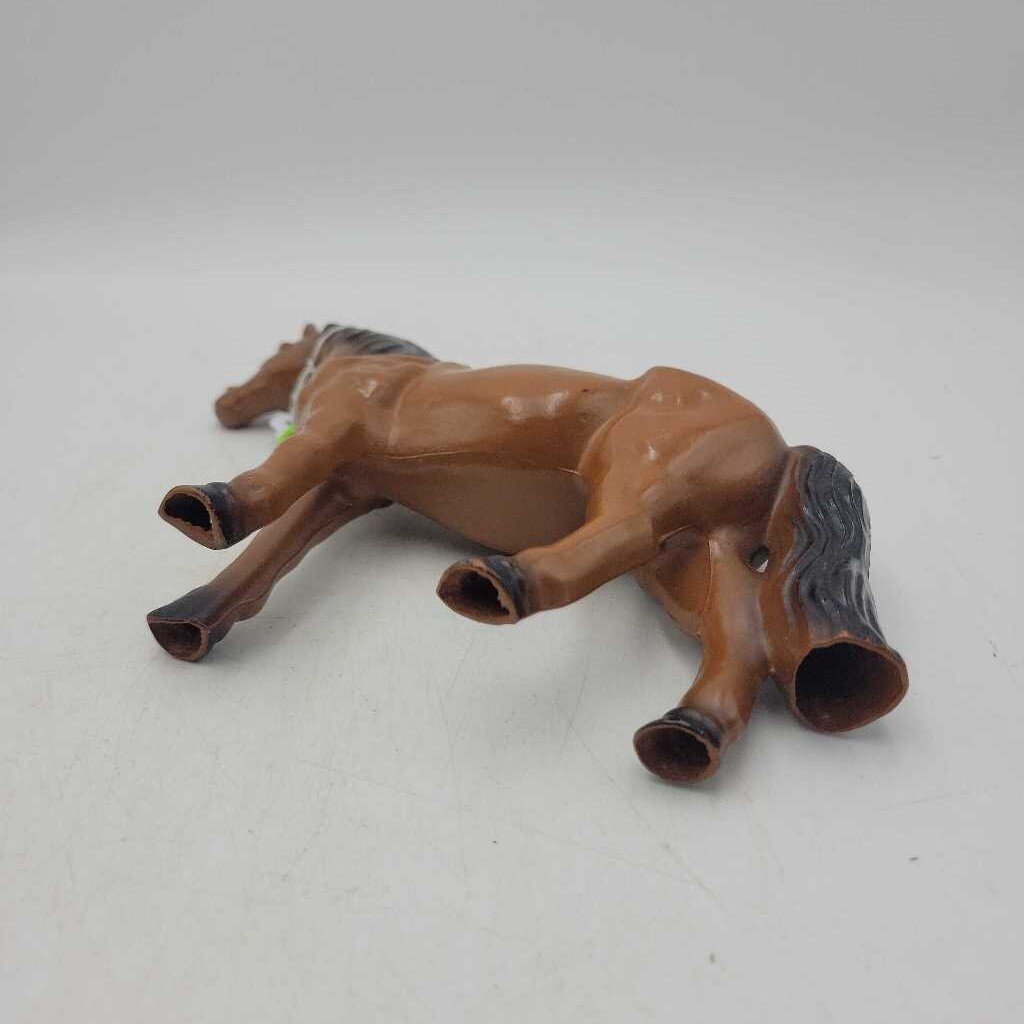 Metal Horse Figure (BS)