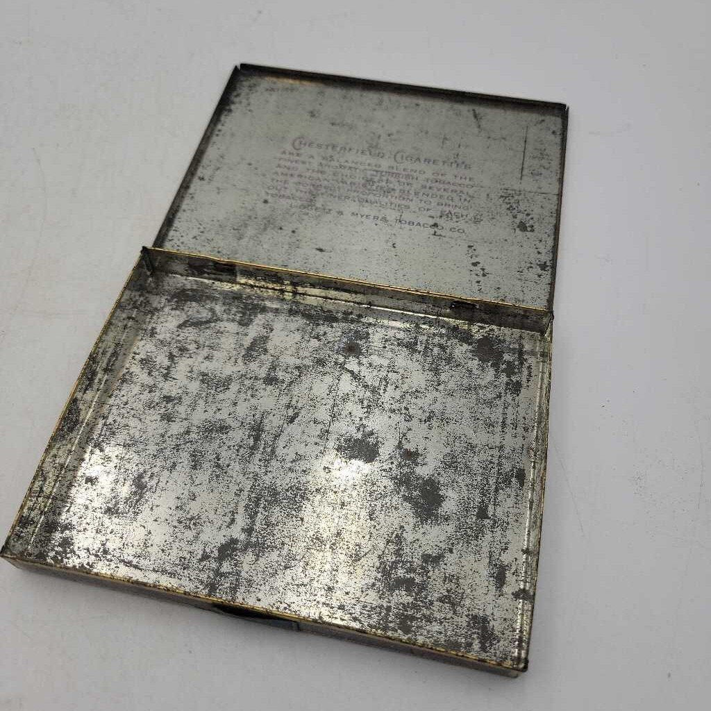 Chesterfield Cigarette Tin (LOR)