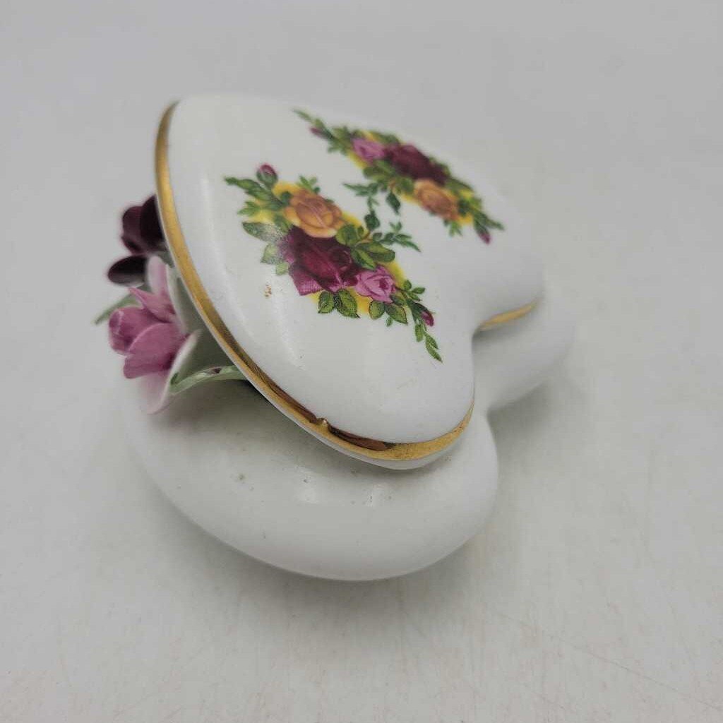 Royal Albert "Old Country Rose" Flower (NS) #584