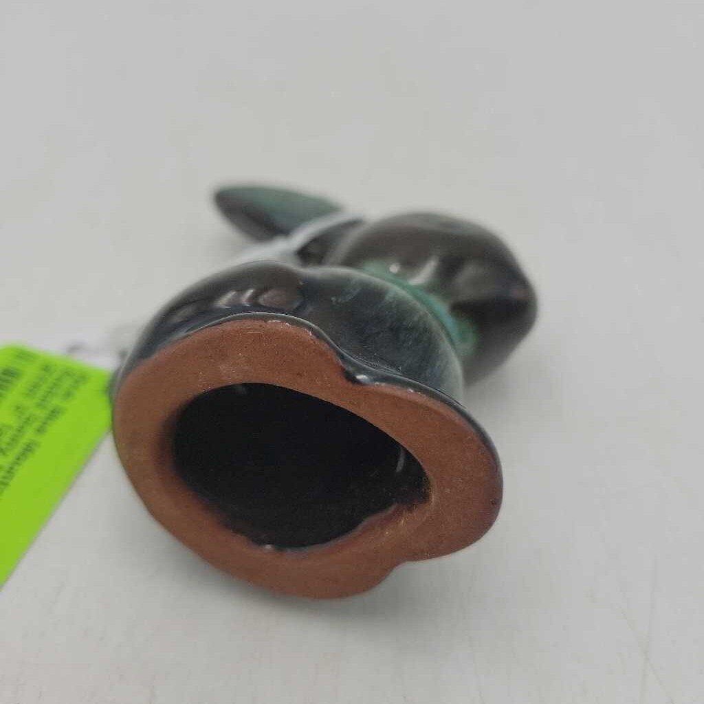 Blue Mountain Pottery Rabbit bunny Miniature (RHA)