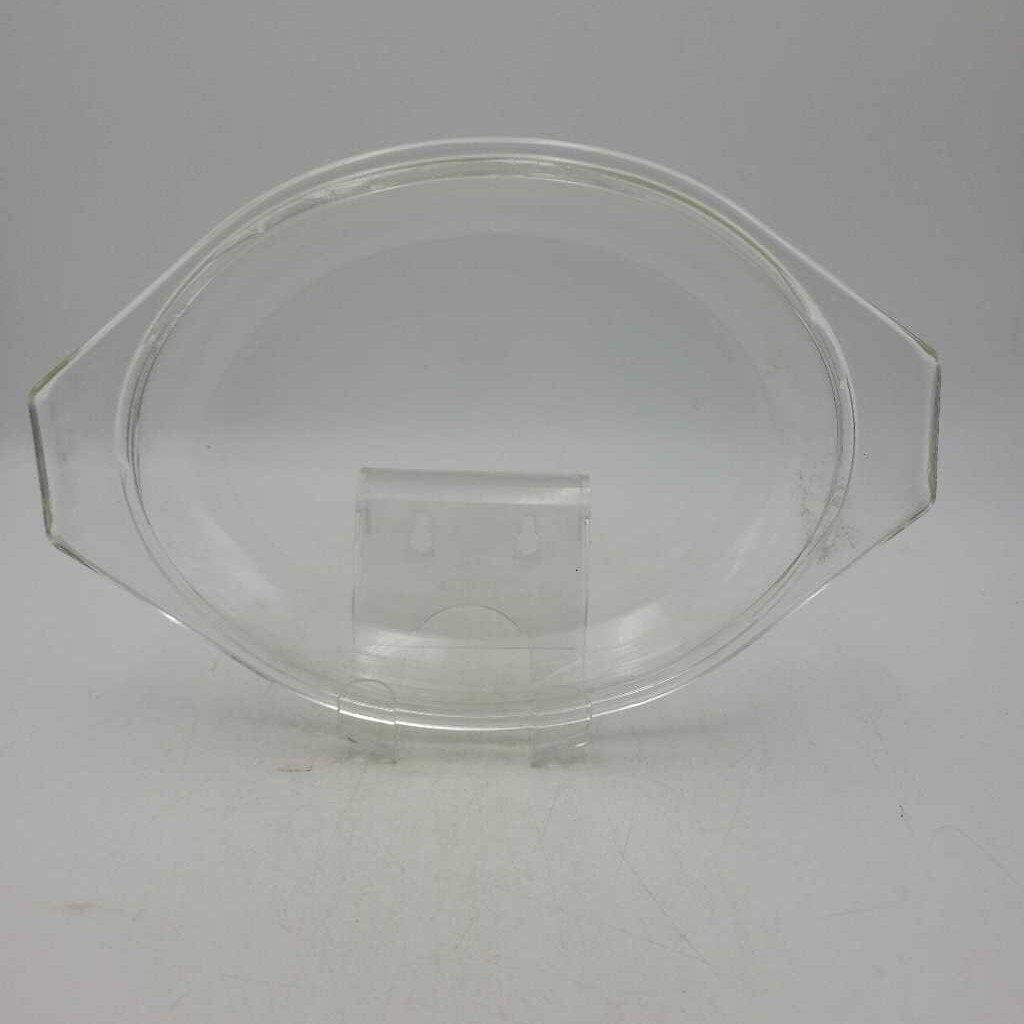 Pyrex Golden Wreath Lidded Casserole Dish (RHA) 045