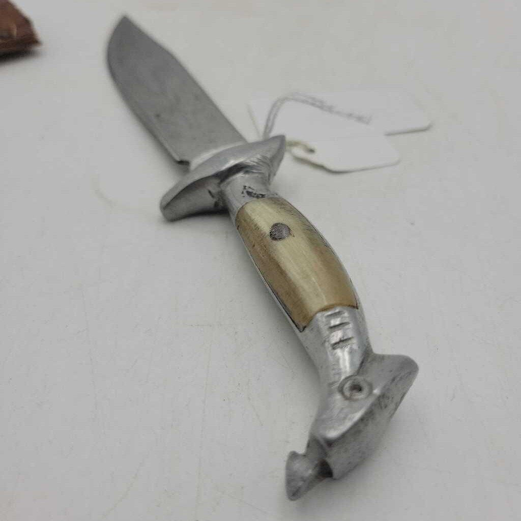 Vintage Knife in Sheath Hand made (RHA)