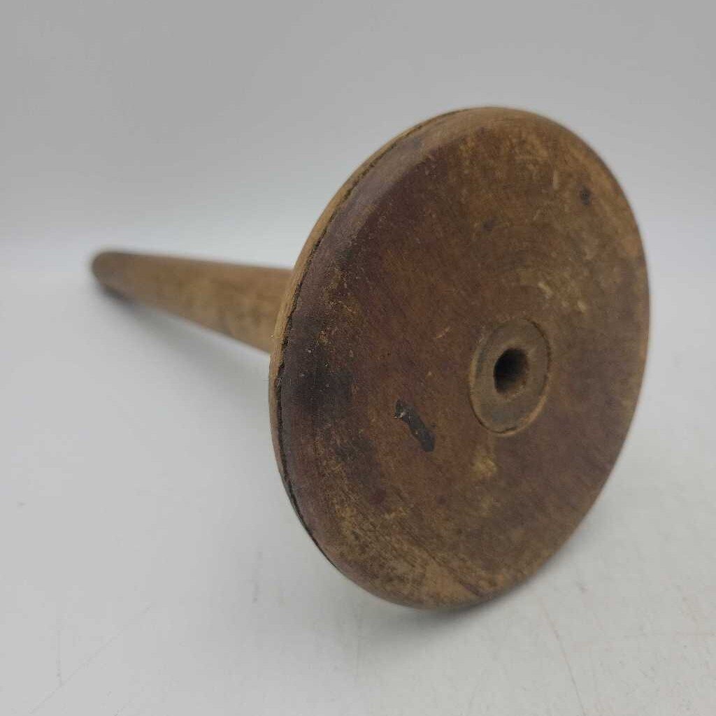 Yarn Spool (US2)