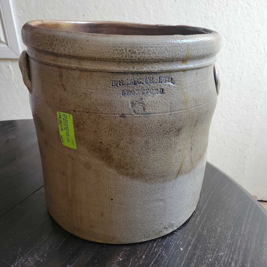 B.S Manufacture Brantford 5 Gal Crock (JAS)