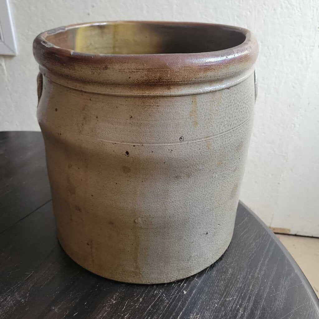 B.S Manufacture Brantford 5 Gal Crock (JAS)