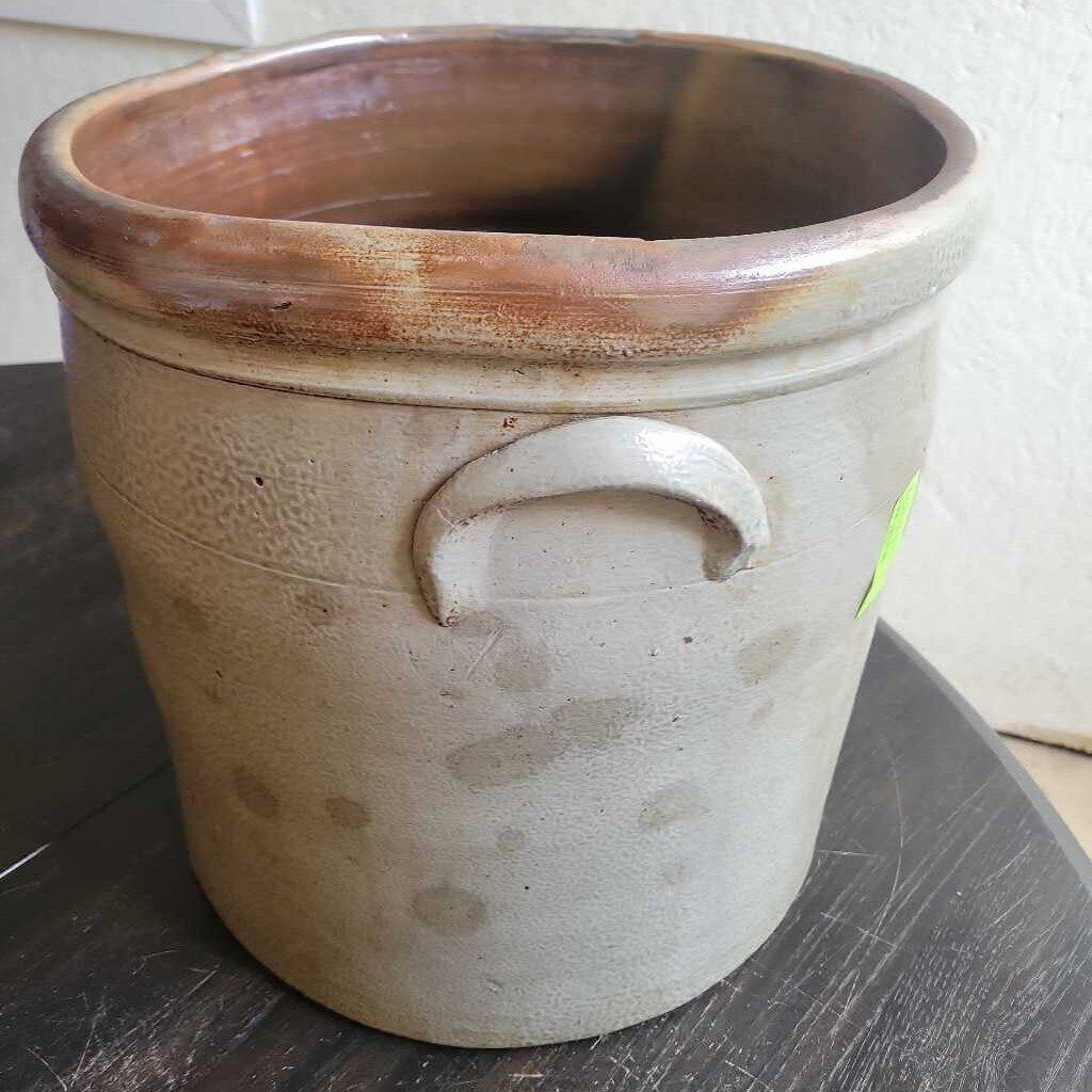 B.S Manufacture Brantford 5 Gal Crock (JAS)