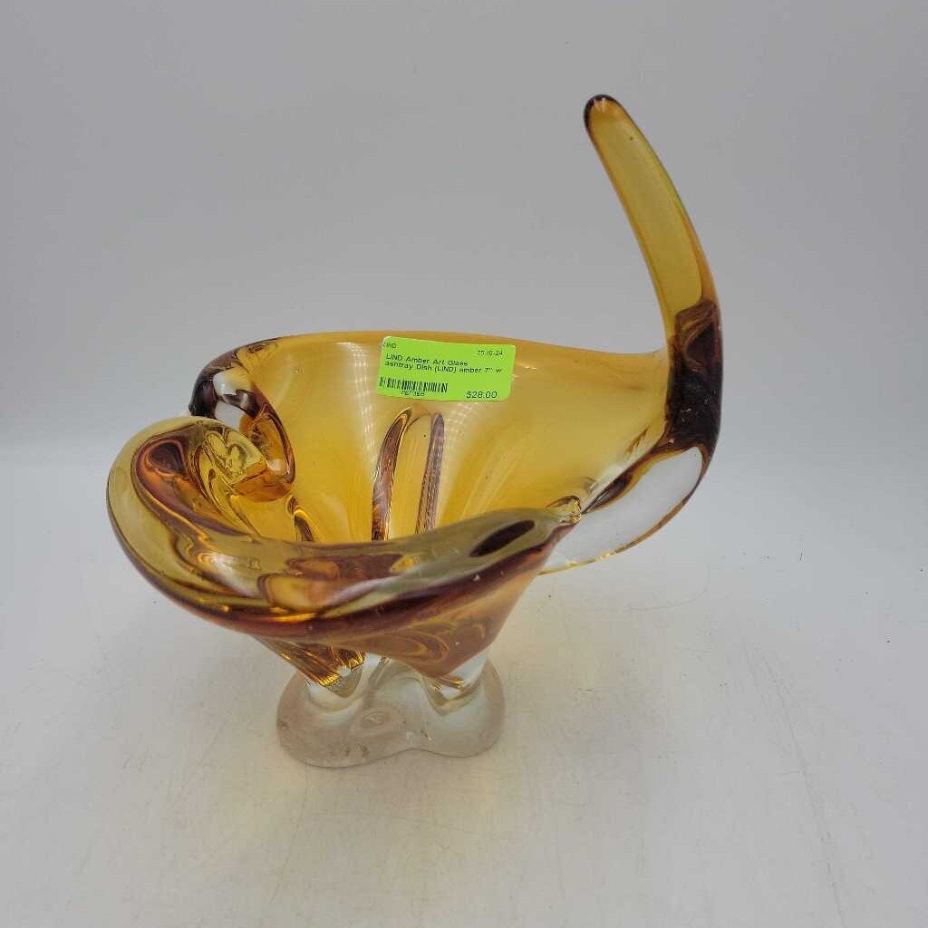 Amber Art Glass ashtray Dish (LIND)