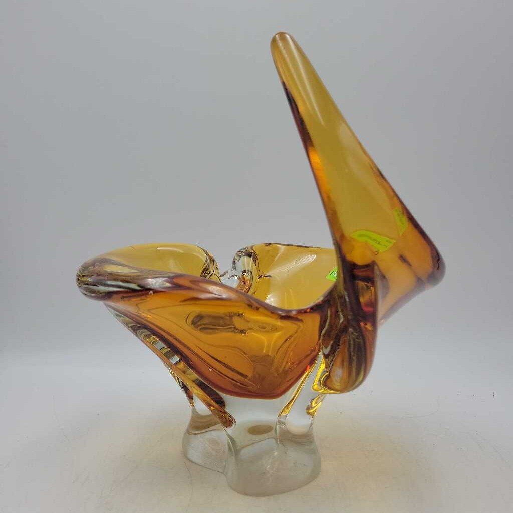 Amber Art Glass ashtray Dish (LIND)