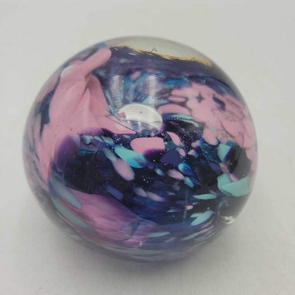 Art Glass Paperweight (BG)
