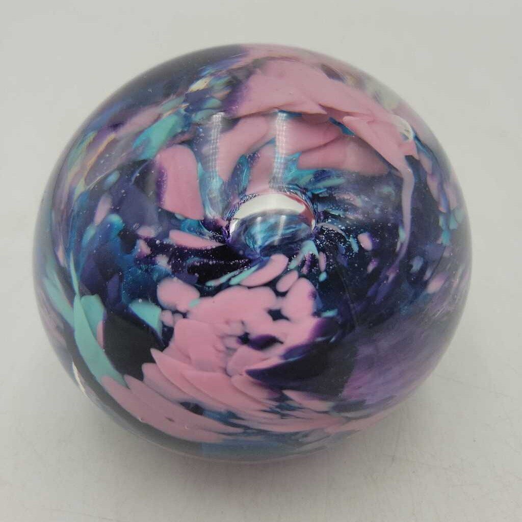 Art Glass Paperweight (BG)