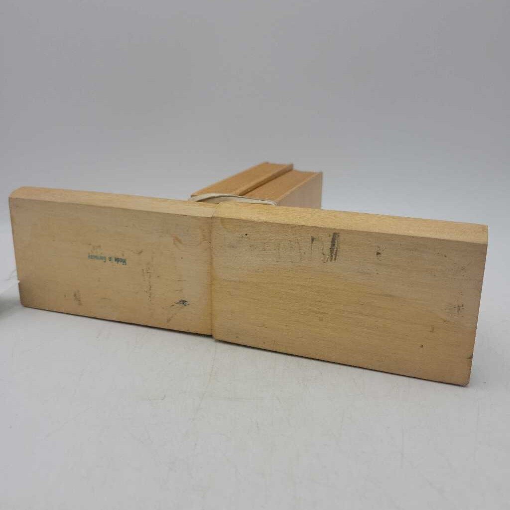 1930's Scottie Dog Wooden Bookends (RHA)