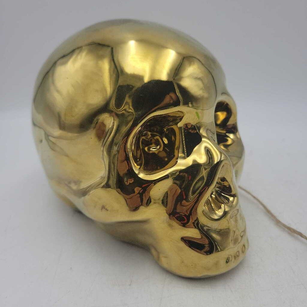 Gold Skull coin bank (M2) 121