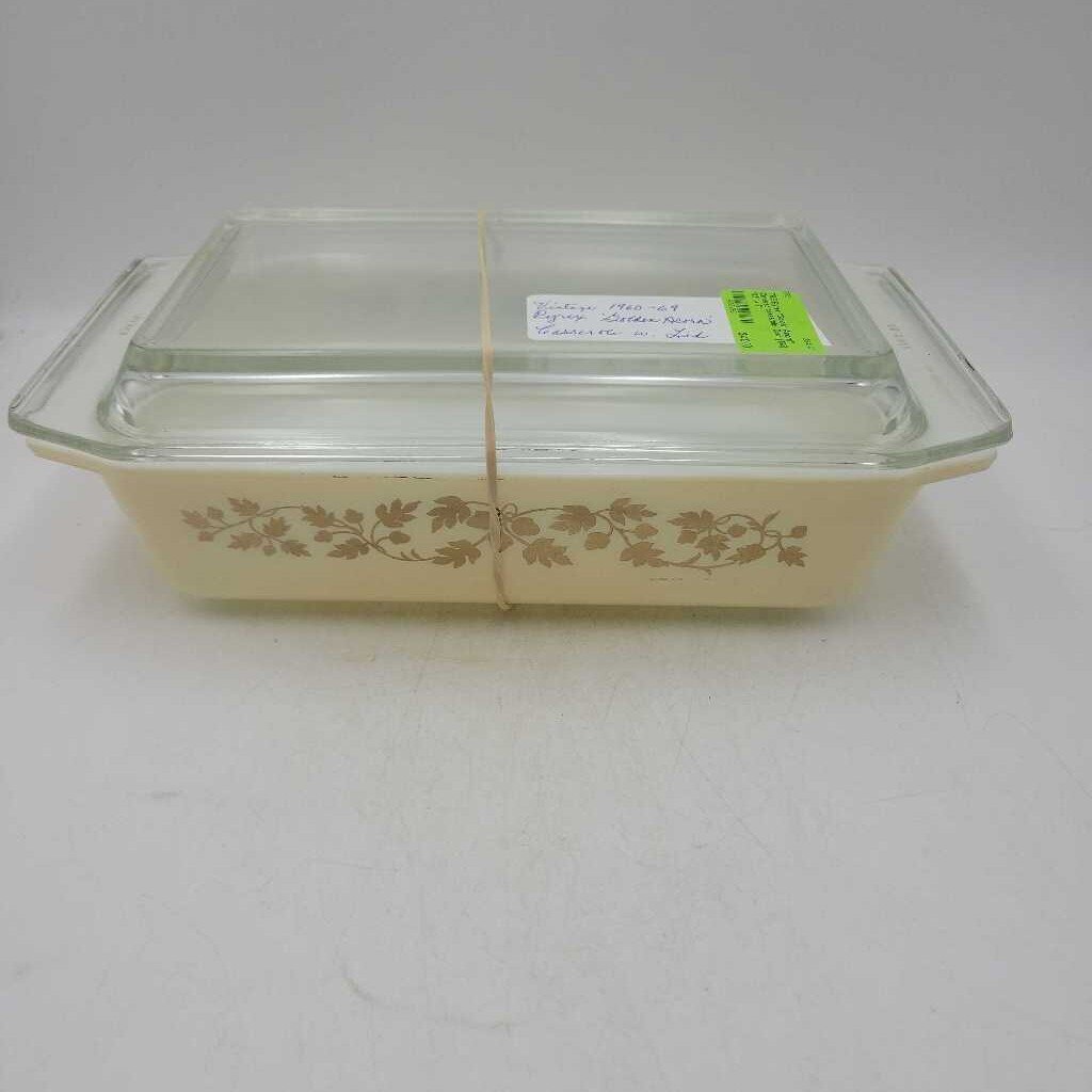 Pyrex "Golden Acorn" Covered casserole Dish (TRE)