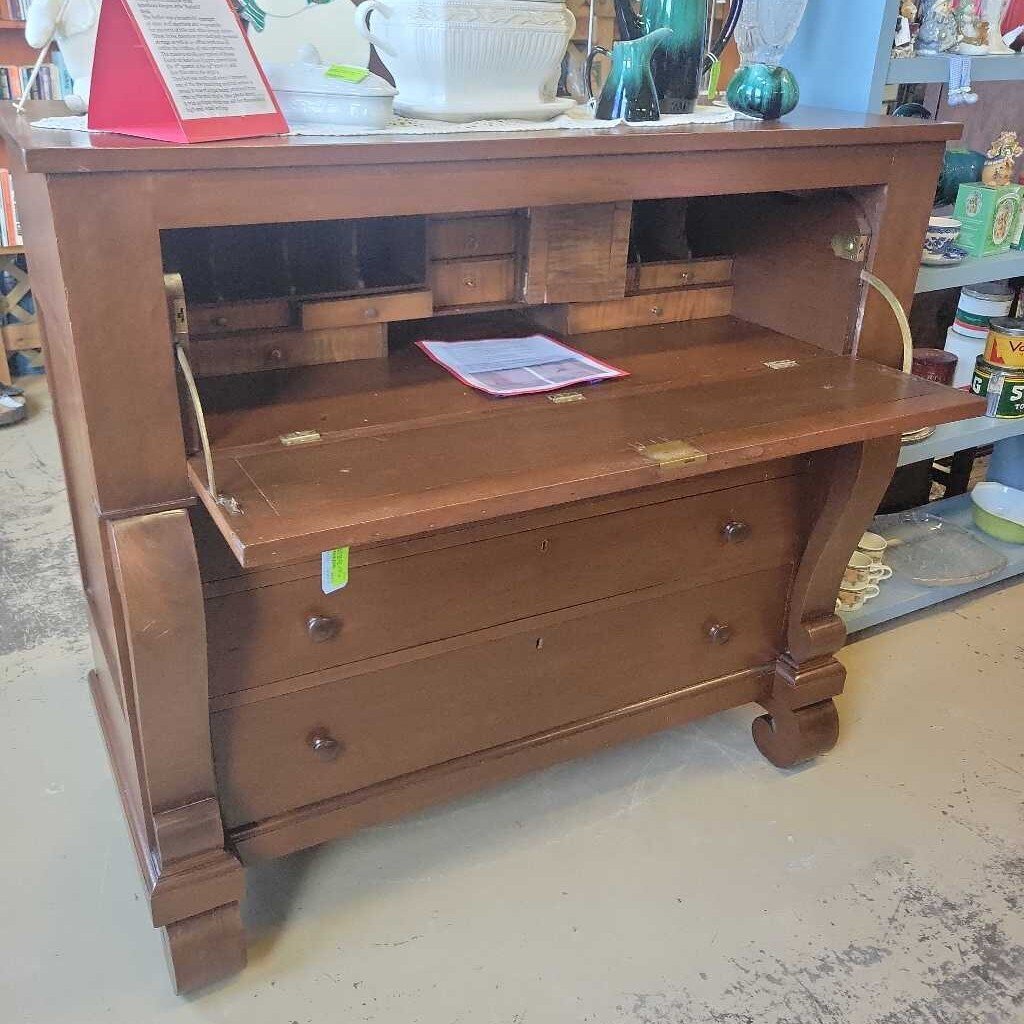 Walnut Butler's Desk 1830's (NS) 585