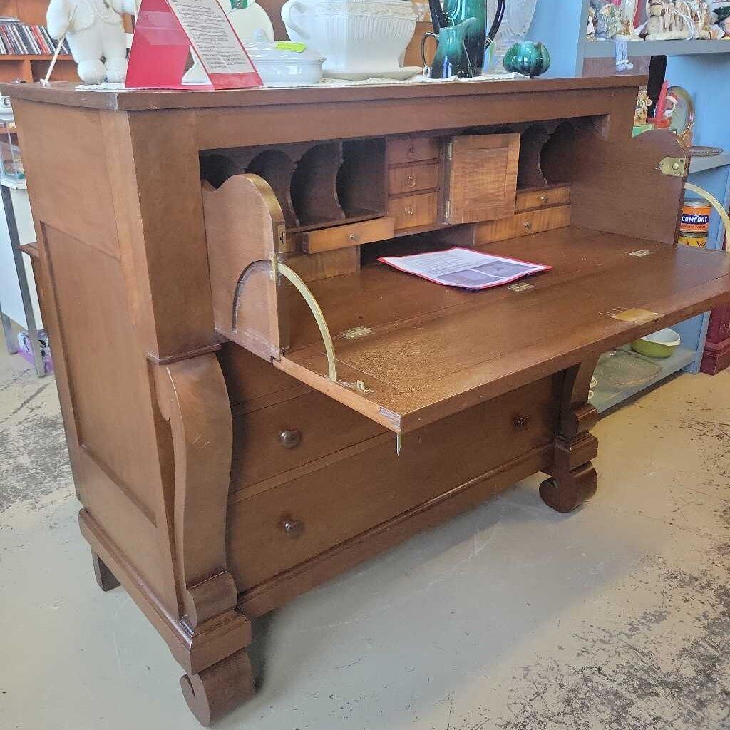 Walnut Butler's Desk 1830's (NS) 585