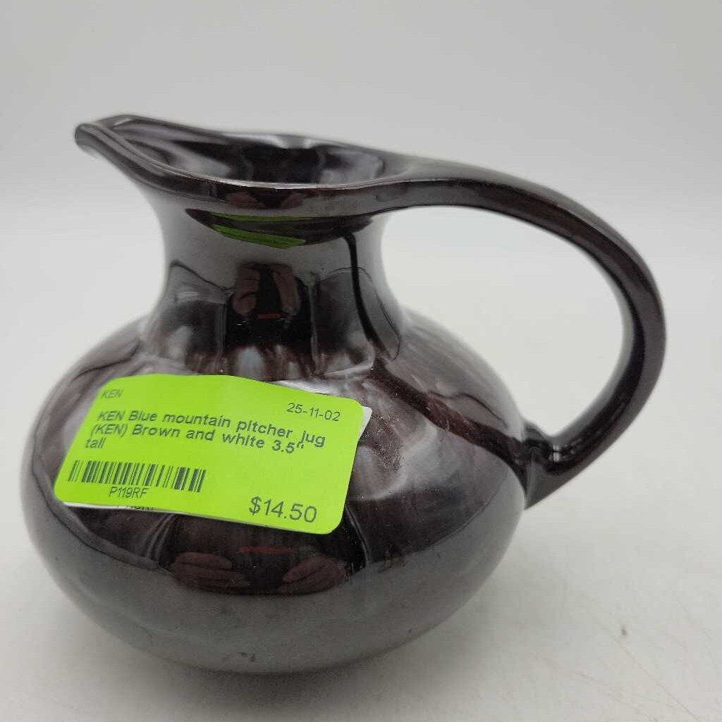 Blue mountain pitcher jug (KEN)