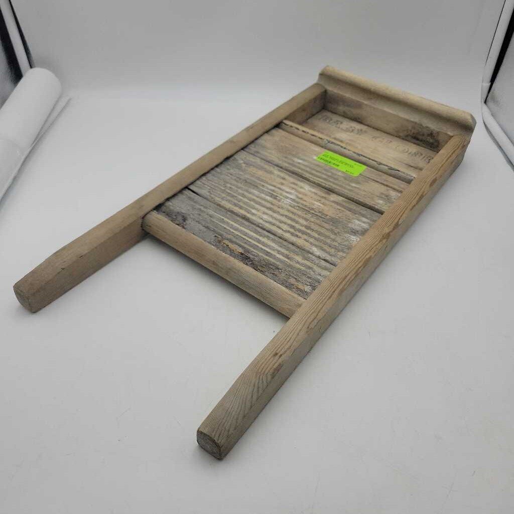 Wooden Washboard Baby Globe (JAS)