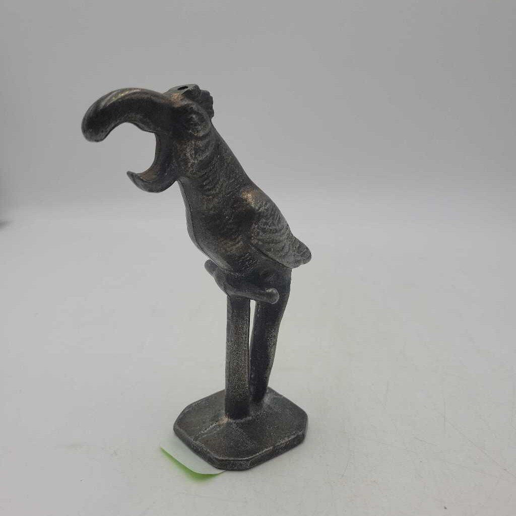 Parrot Bottle Opener CAST (COL)